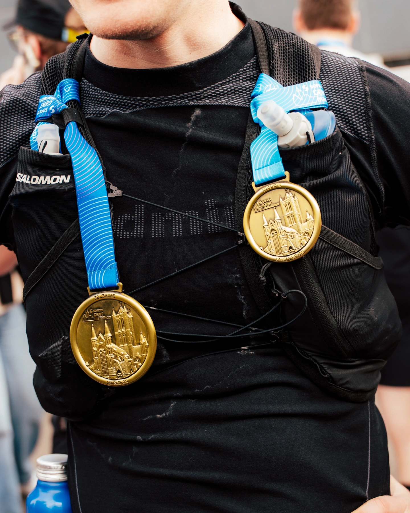 Detail van medailles en wedstrijdkleding